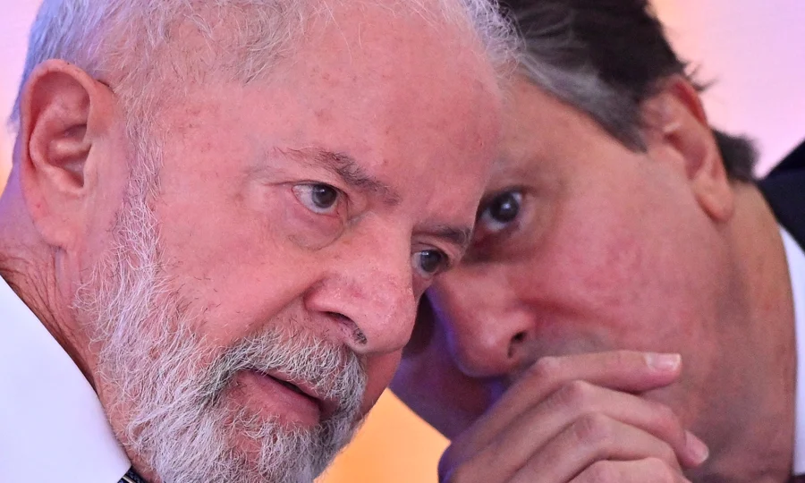 Ministro de Lula desde o início do mandato, Camilo Santana ajudou a pavimentar o pé-de-meia.