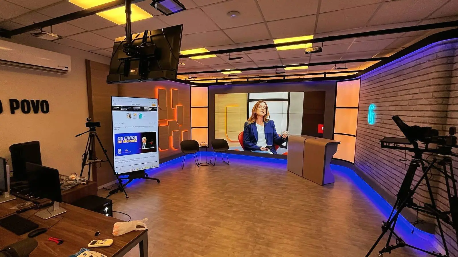 Estúdio do canal da Gazeta do Povo.