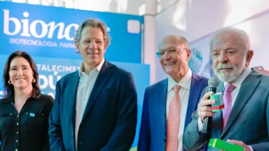 Com Haddad e Tebet encaminhados, chapa em São Paulo tem segunda cadeira como lacuna. PT cogita substituir Alckmin por vice do MDB.