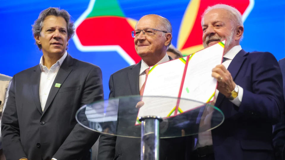 Haddad não pretendia sair candidato, mas pressão de Lula fez ministro ceder e deixar para o número 2 da Fazenda, Dario Durigan, a missão de completar o mandato petista.