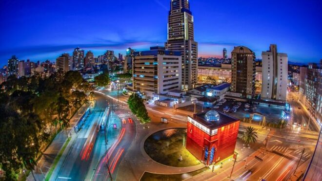 Cidades inteligentes ganham espaço no Brasil e viram tema de evento em Curitiba