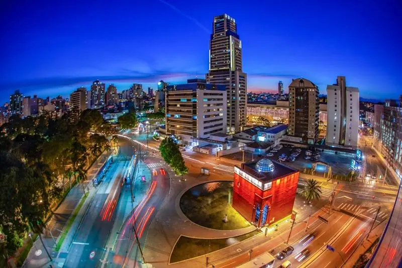 Curitiba sedia o Smart City Expo, maior evento de cidades inteligentes das Américas, e reforça seu protagonismo em inovação urbana.