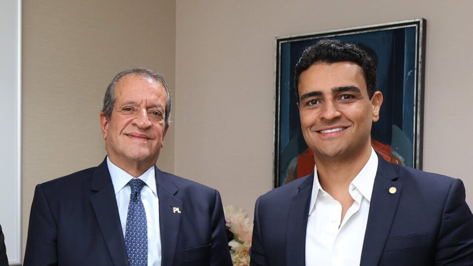 PL dissolve executiva em Alagoas em meio à saída de JHC