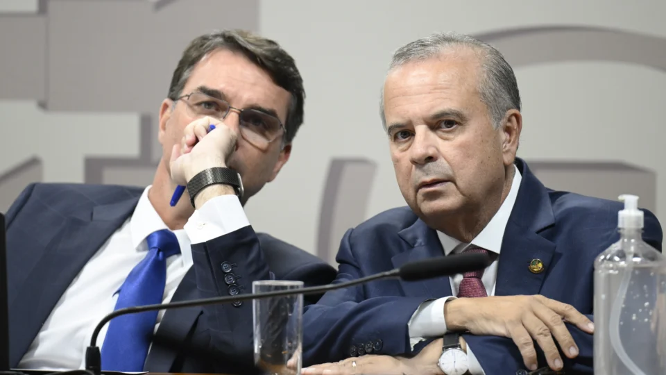 Campanha terá a coordenação de Rogério Marinho, que desistiu de disputar o governo do Rio Grande do Norte para dedicar-se exclusivamente a eleger filho mais velho de Bolsonaro.
