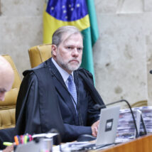 Diálogos vazados da operação Lava Jato mostram que, há 10 anos, Dallagnol já suspeitava de negócios de Toffoli.