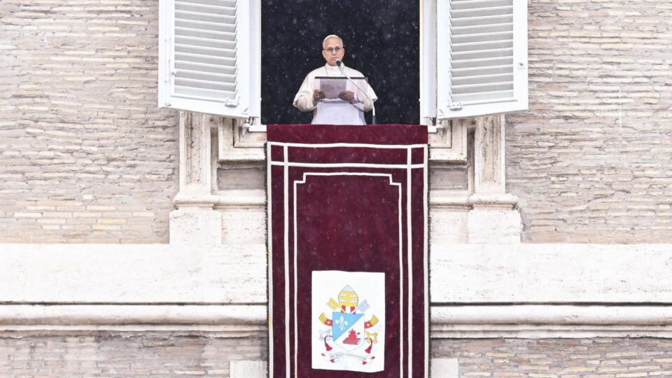 Papa Leão XIV diz que guerras são escândalo para a humanidade e pede paz no Oriente Médio
