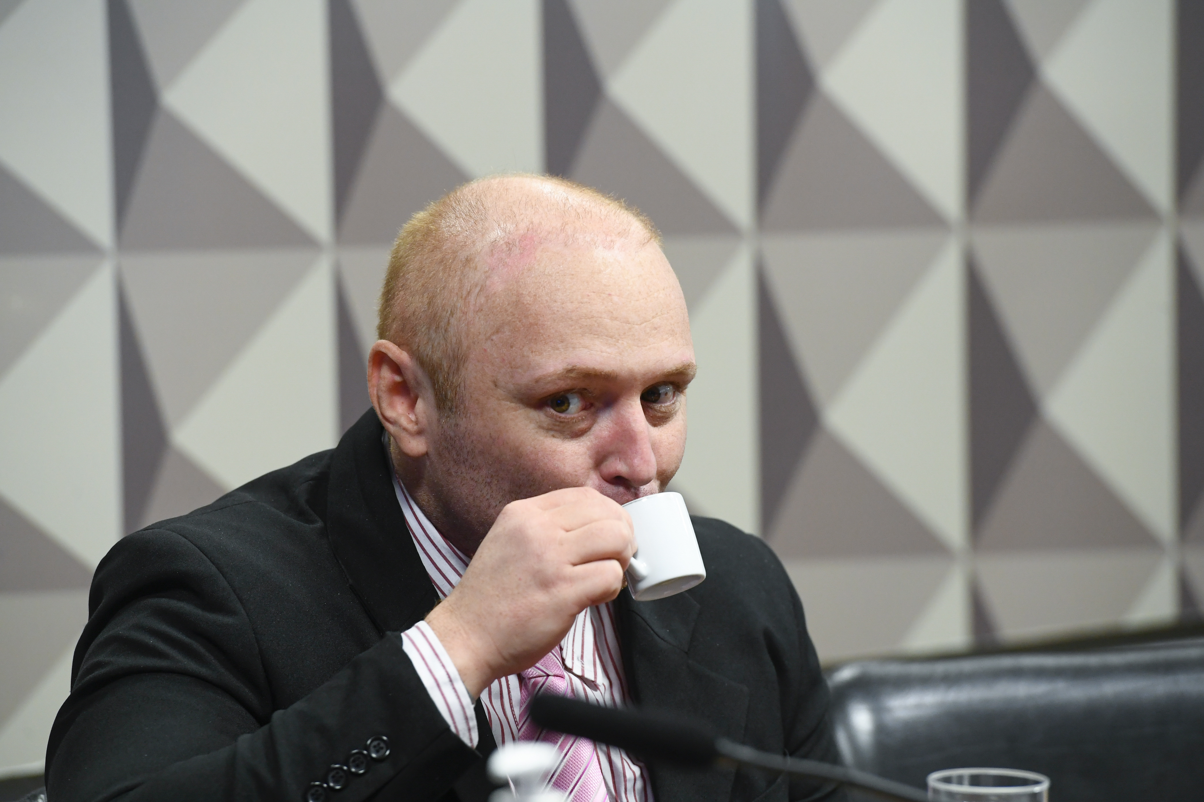 “Hacker de Araraquara” está preso em Tremembé e cumpre pena por caso que envolve Carla Zambelli.