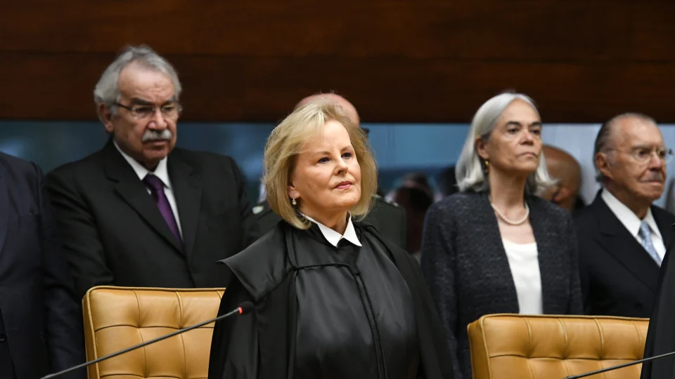 Rosa Weber negou pedido de Filipe Martins que contestava votação em bloco na CPI da Pandemia.