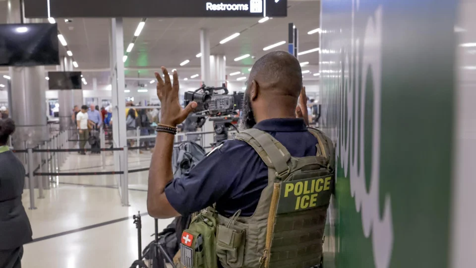 eua agentes de imigração aeroportos