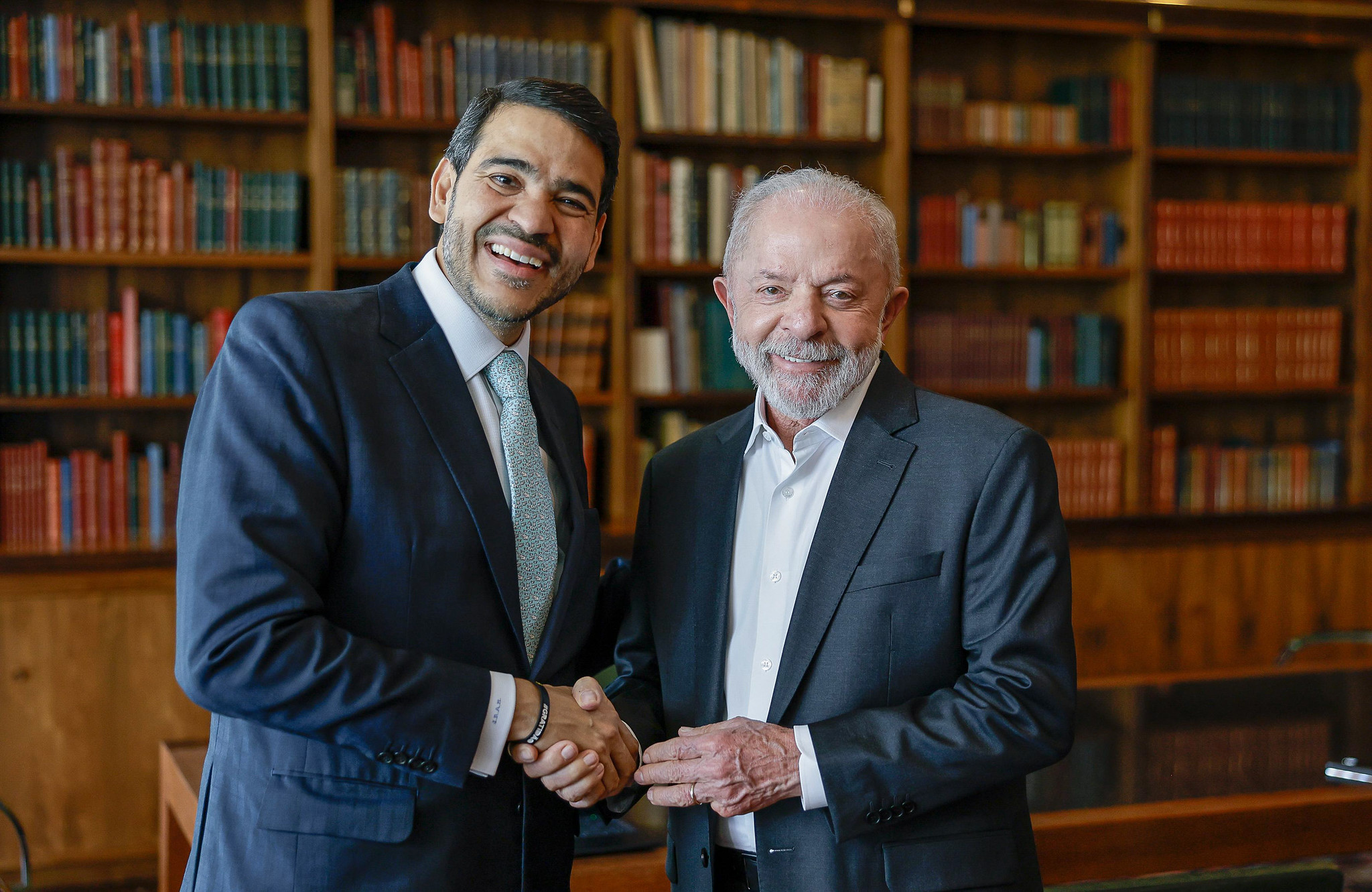 Indicação de Jorge Messias ao STF enfrenta resistência no Senado e mobiliza Lula