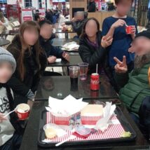 Pais são condenados por não vacinar filhos contra Covid; multa passa de R$ 500 mil Mesmo com atestado de conselheiro do CFM, uma família do Paraná foi condenada a pagar mais de meio milhão de reais por não vacinar filhos contra Covid-19