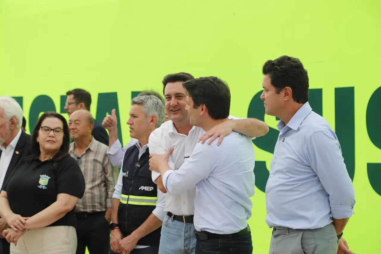 Com a desistência, Ratinho Junior preferiu preservar o controle do seu território a entrar numa disputa presidencial sem tração consolidada.