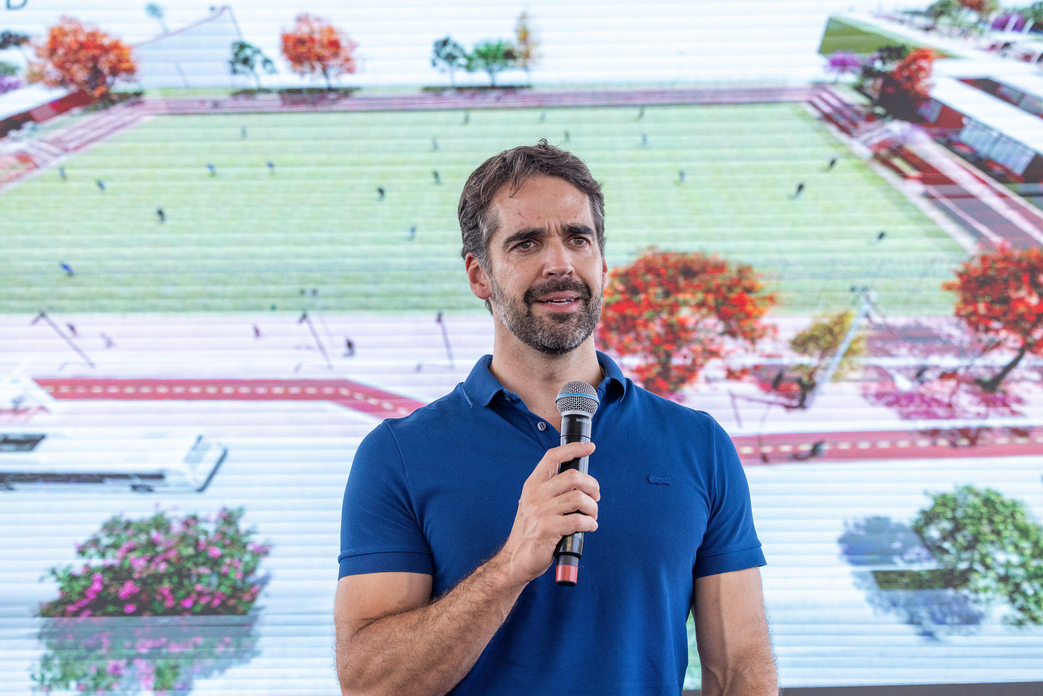 Reuniões ocorrem após Ratinho Júnior desistir de pré-candidatura e deixar PSD com duas opções de presidenciáveis.