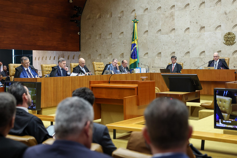 Associação reclama de limite a penduricalhos e de salário de juízes