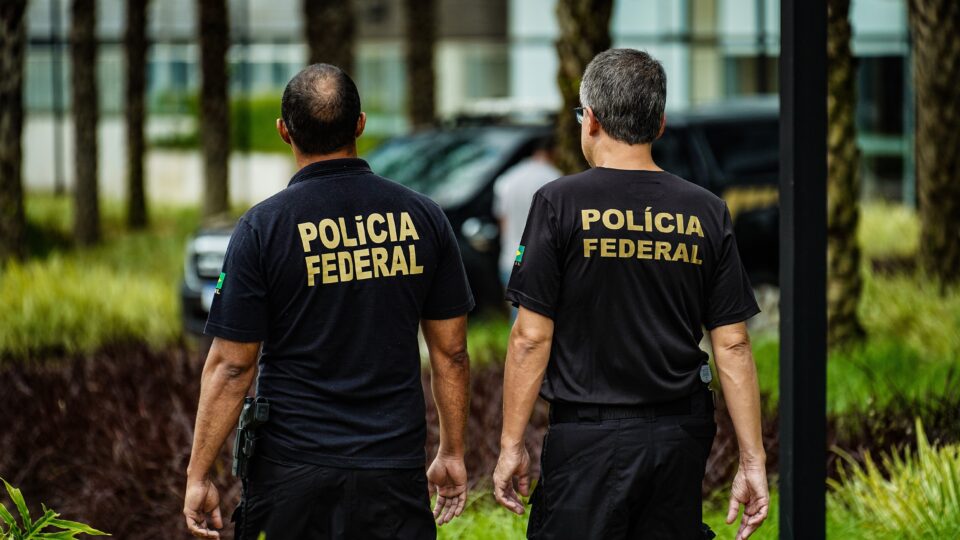 Policiais Federais aprovam estado de greve por valorização da carreira