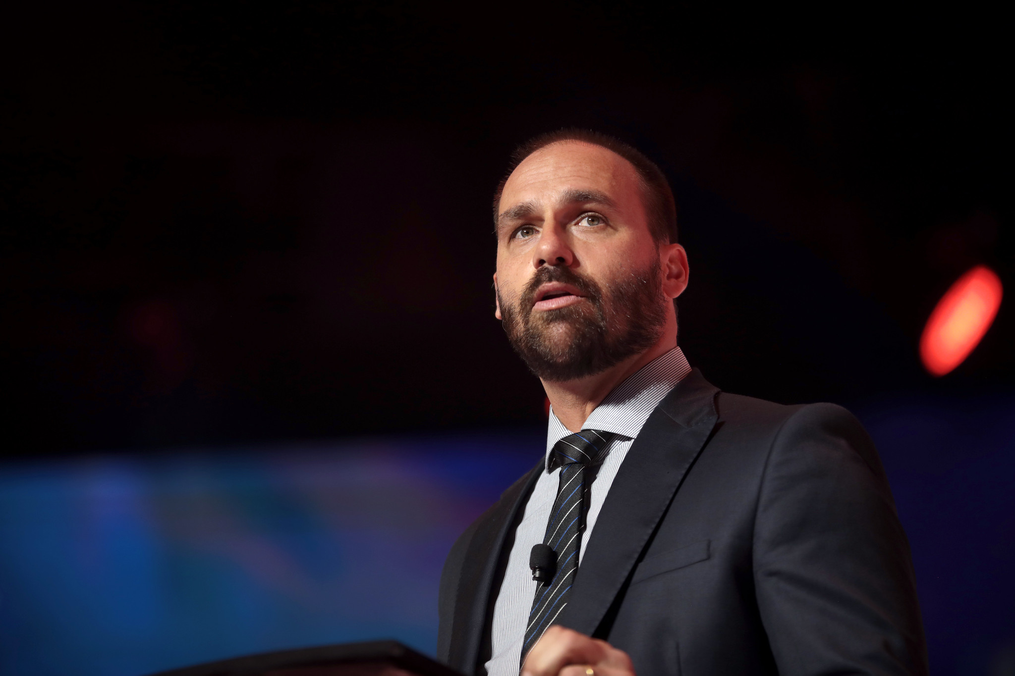 Moraes marca depoimento de Eduardo Bolsonaro em ação relacionada à Lei Magnitsky