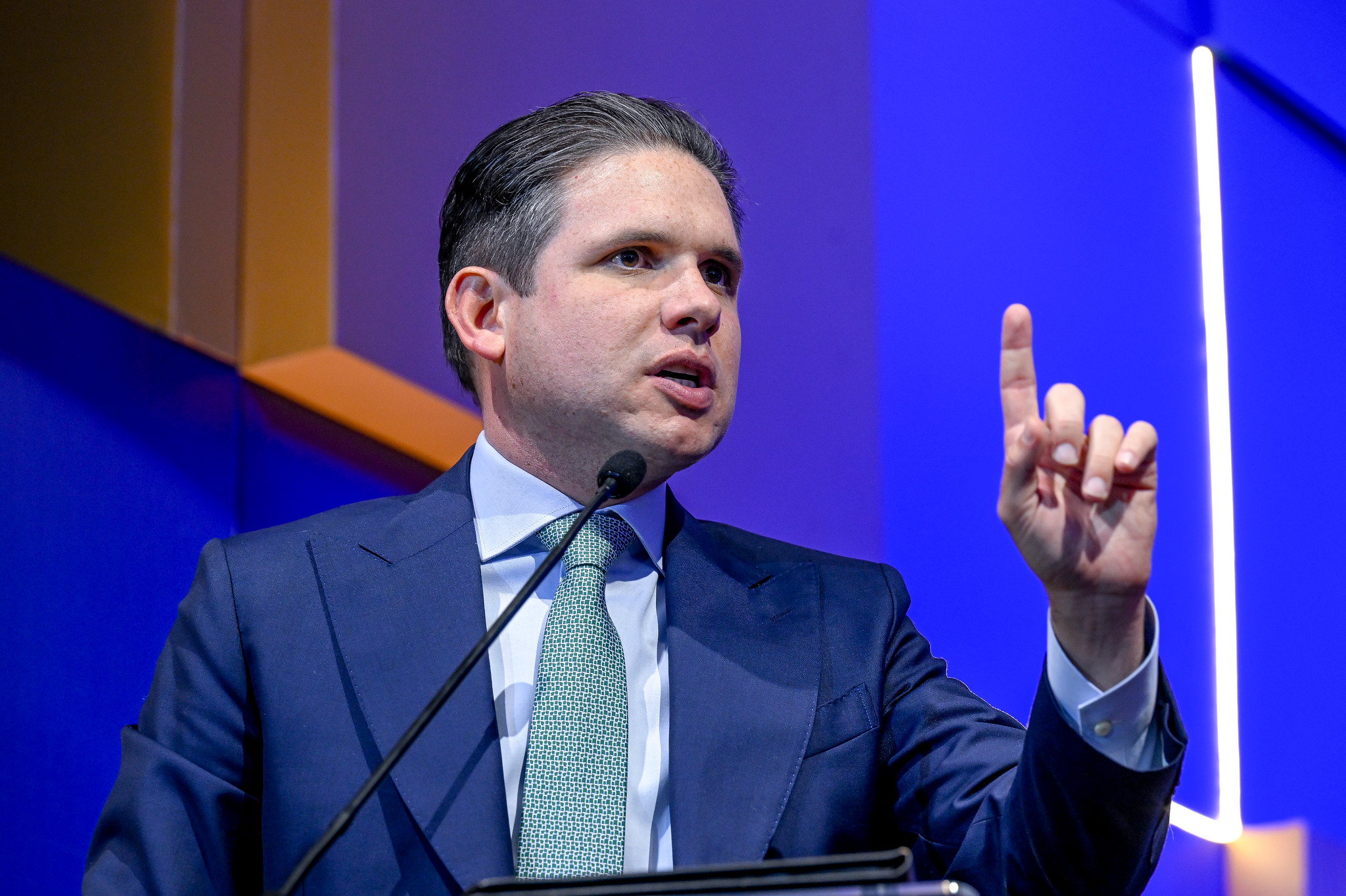 Hugo Motta defende prerrogativa da Câmara sobre perda de mandato após condenações de deputados pelo STF