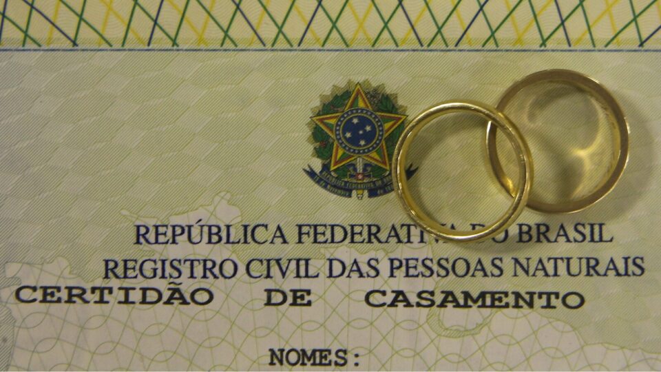 “Festas de divórcio” são sinal do enfraquecimento da família no Brasil