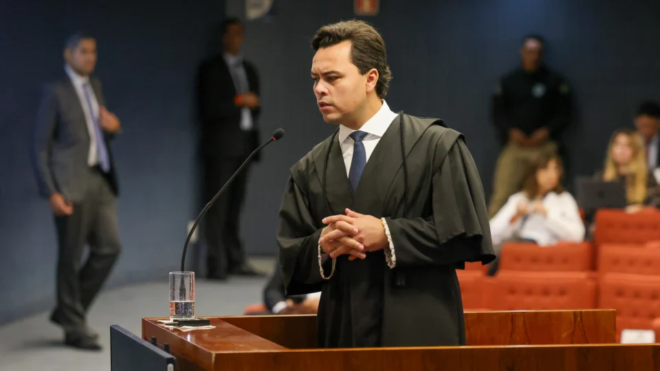 Pré-candidato a deputado federal diz que, sob a liderança de Giacobo, o PL paranaense "não representava a direita".