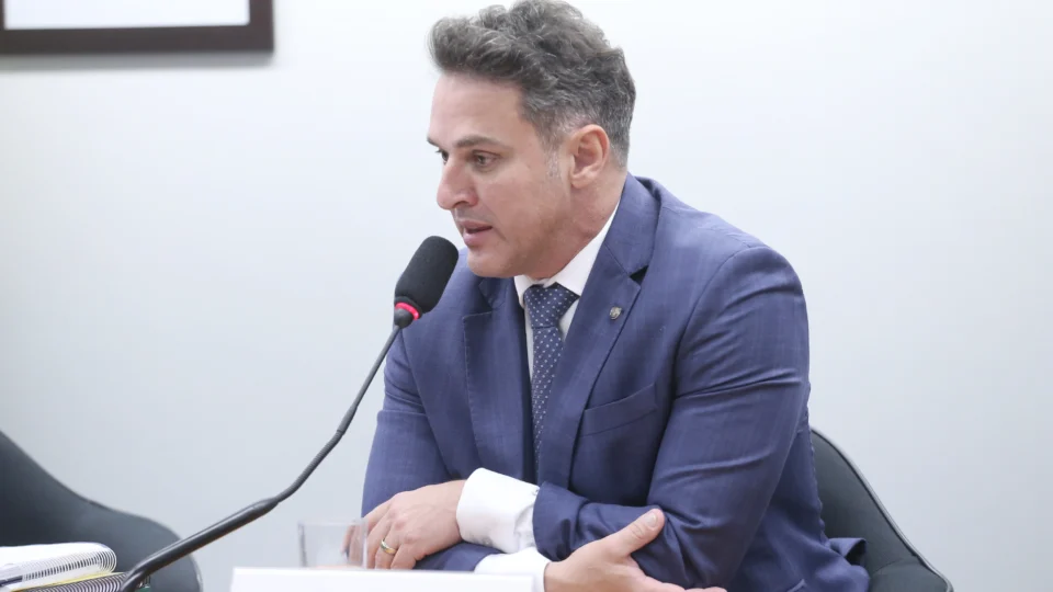 Relator da proposta na CCJ, Zucco retirou previsão de cálculo exato para evitar inconstitucionalidade. Texto ainda não passou pela CCJ.
