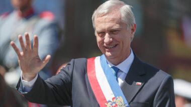 O presidente do Chile, José Antonio Kast, busca impulsionar a economia com série de reformas de Estado Imagem referente a matéria
