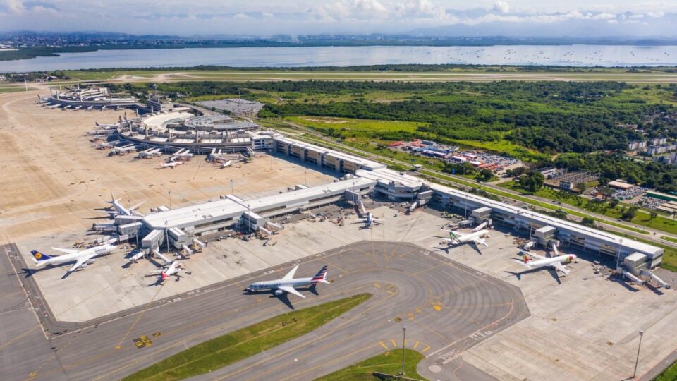 Grupo espanhol vence leilão do aeroporto do Galeão por R$ 2,9 bilhões