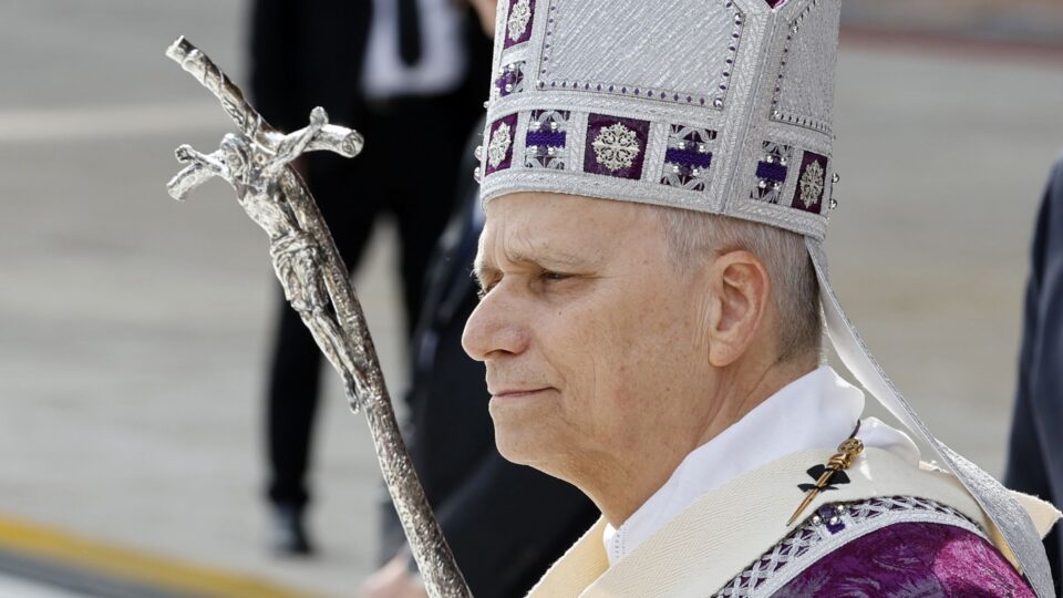 Vaticano pede que católicos apoiem papa Leão XIV contra a guerra