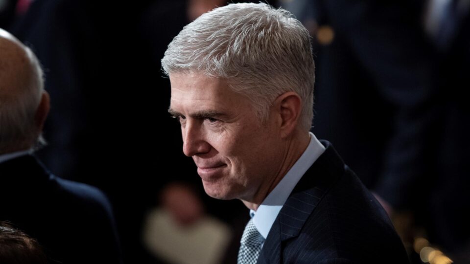 Suprema Corte dos EUA derruba proibição a terapias de conversão sexual