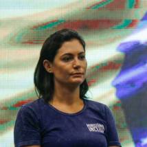 O presidente da República, Jair Bolsonaro, assiste ao culto na Igreja Batista Atitude,acompanhado da esposa, Michelle Bolsonaro e o pastor Josué Valandro. Imagem referente a matéria