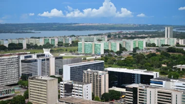 Situação fiscal do governo foi considerada pelo Copom para adotar redução menor de juros.