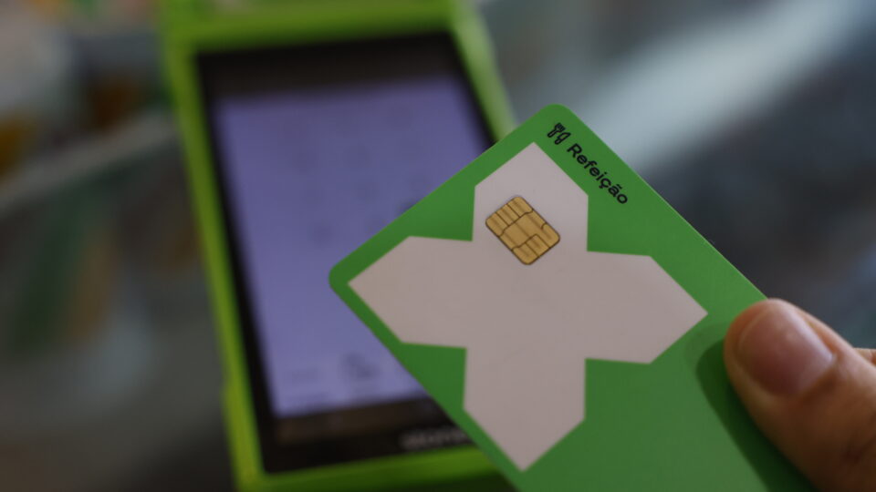 Governo aumento vale-refeição de servidores federais para R$ 1.192