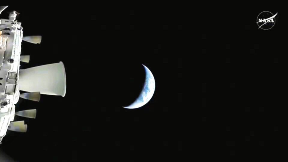 Nasa revela primeira foto da Terra capturada pela missão Artemis II