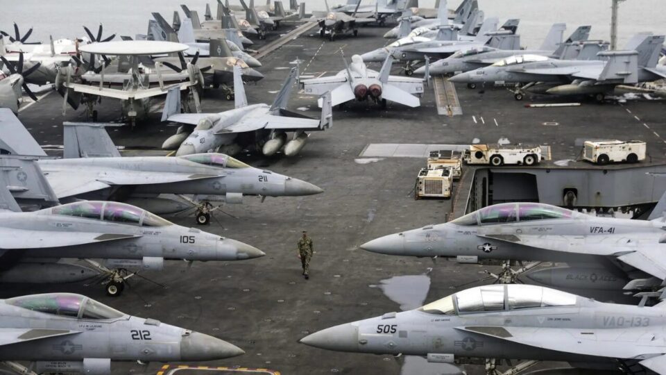 Irã abate jato militar americano e convoca “caçada humana” por piloto desaparecido