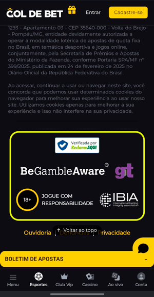 Rodapé da plataforma confiável GoldeBet, que exibe seus certificados de segurança