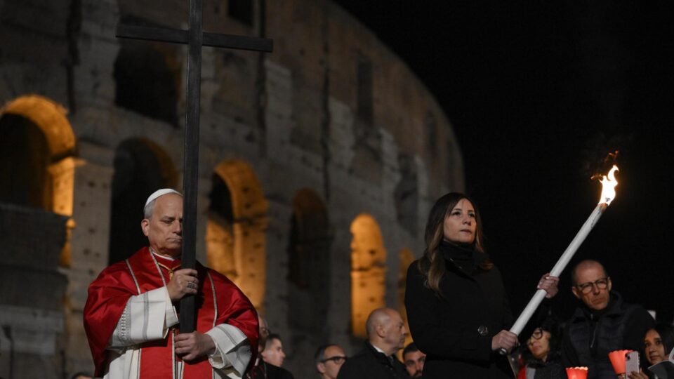 Papa Leão XIV visita Argélia em sua terceira viagem apostólica