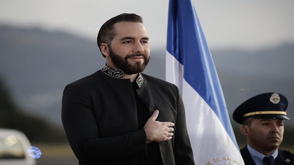 Como Nayib Bukele usa a reurbanização para mudar a imagem de El Salvador?