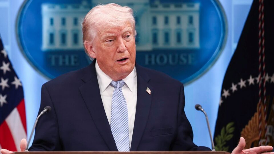 Trump diz que EUA estão procurando quem vazou informações sobre resgates no Irã: “Será preso”