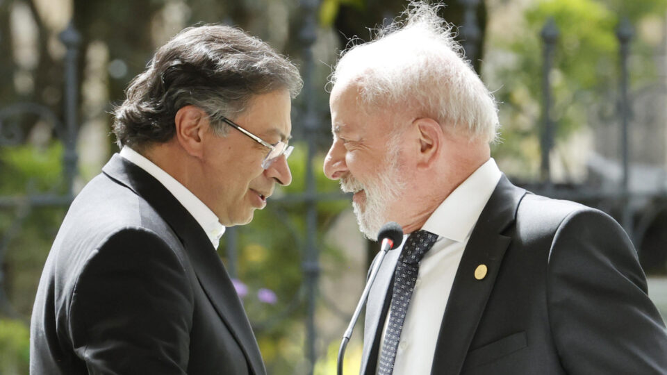 Após crítica dos EUA ao Pix, presidente da Colômbia pede que Brasil expanda sistema