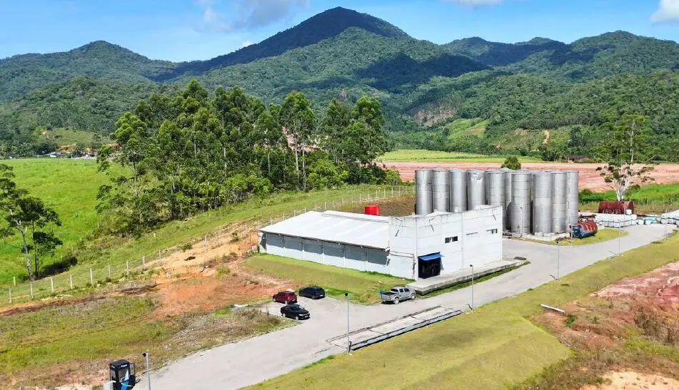 Geração de empregos avança em Garuva, com saldo positivo de vagas e expansão das atividades logísticas e industriais.