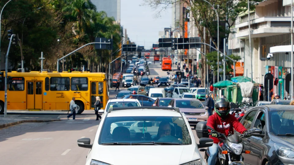 Disputa judicial coloca em jogo o futuro da BlaBlaCar no Paraná.