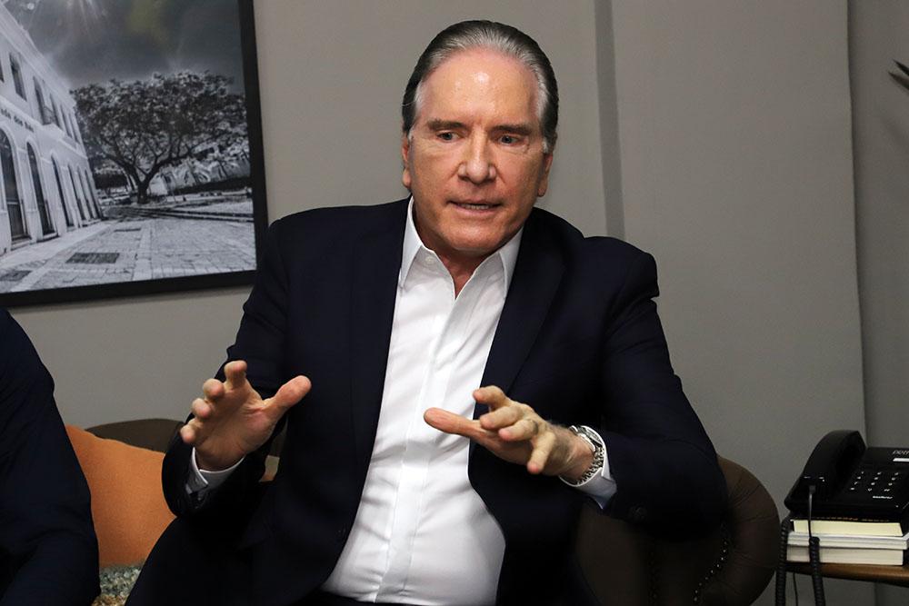 O empresário Roberto Justus apresentou o projeto para a construção de 5 mil casas populares em Campo Grande (MS).