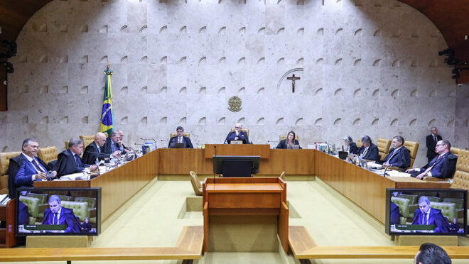 “Salvar a democracia” não convence e STF enfrenta desgaste inédito entre advogados