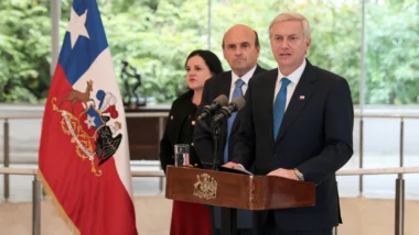 chile kast ministra universidade