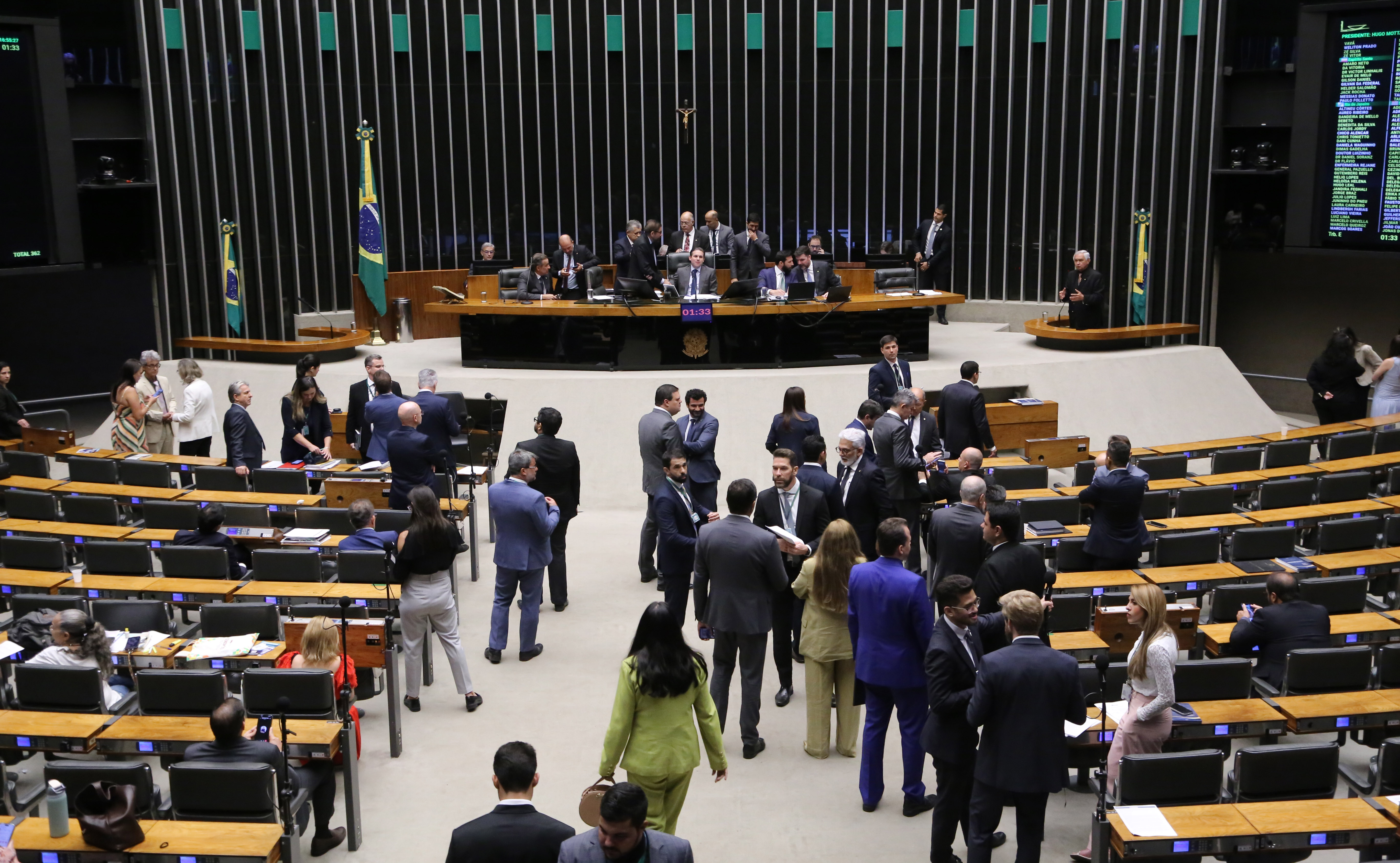 Câmara aprova em 1º turno investimento mínimo de 1% em assistência social