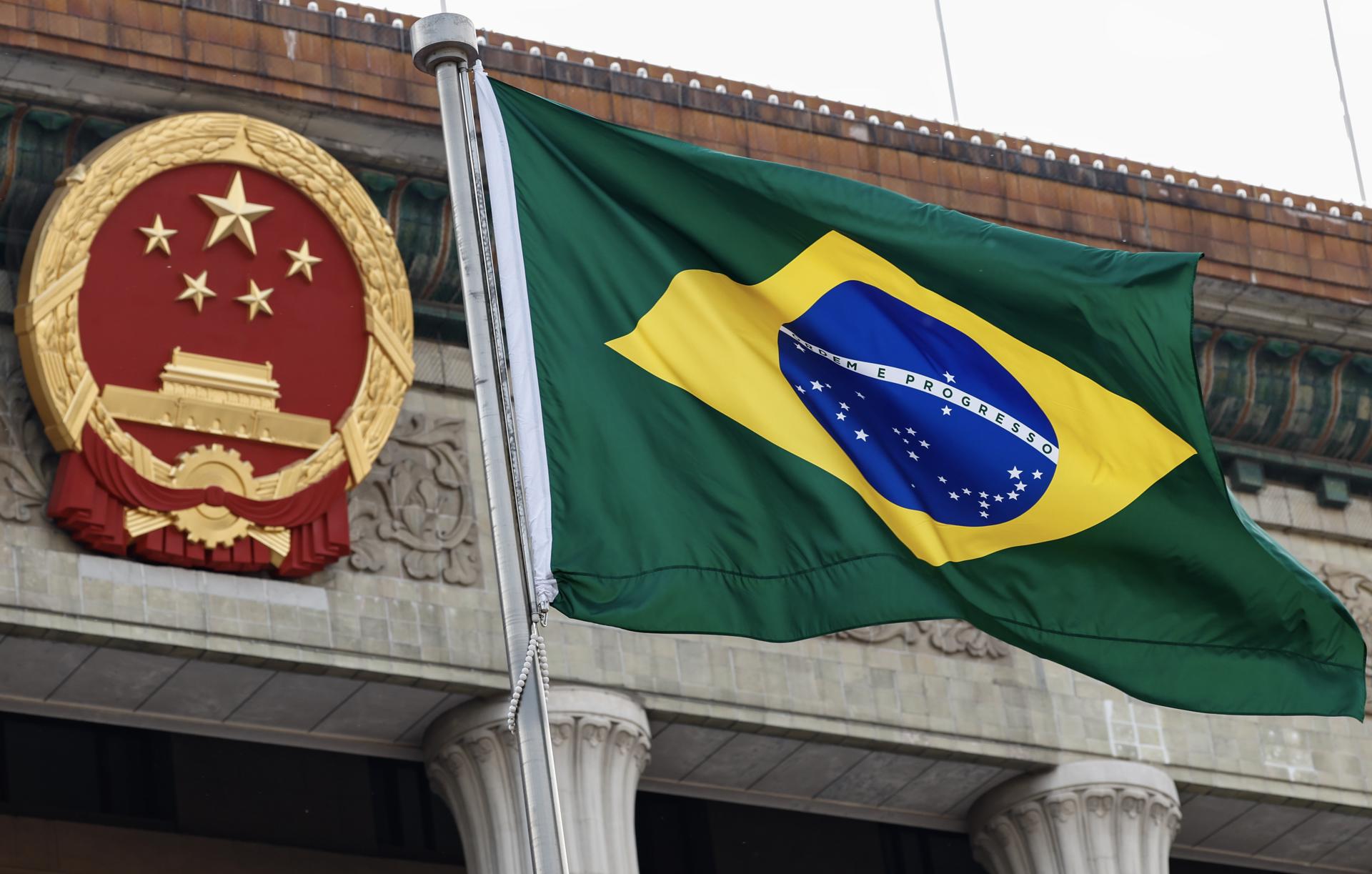 Xi e Trump aciram disputa por influência sobre governo Lula