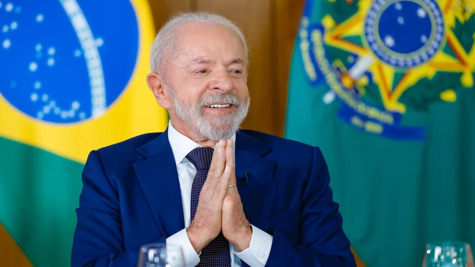 Governo formaliza envio de projeto para acabar com escala 6×1 em regime de urgência constitucional