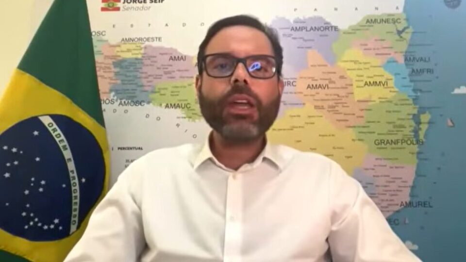 Seif defende candidatura de Carlos Bolsonaro em SC e nega “oportunismo”