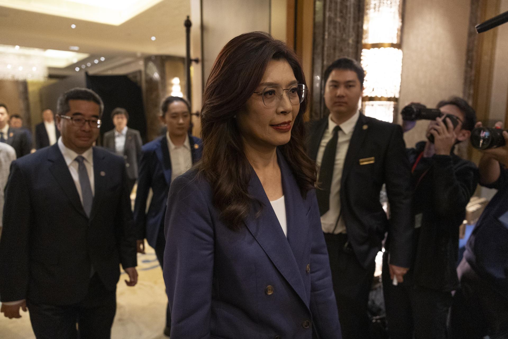 Em encontro com líder da oposição de Taiwan, Xi reitera que China não admitirá independência da ilha