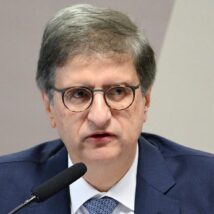 Gonet sinaliza não ver indícios de crimes envolvendo ministros do STF e Daniel Vorcaro Paulo Gonet