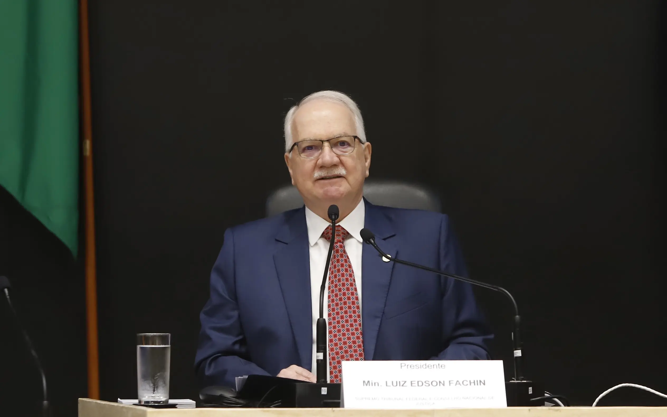 Presidente do CNJ foi relator de resolução conjunta que fixou lista de benefícios acima do teto.